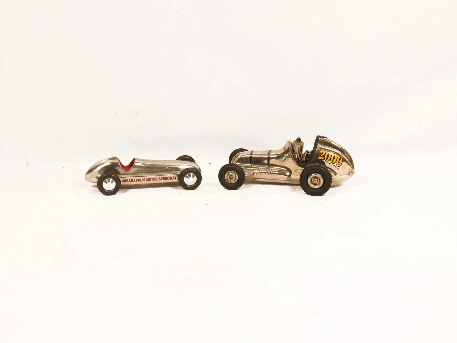 Thimble Drome Millennium Special from 2000 with a CastAluminum Racecar