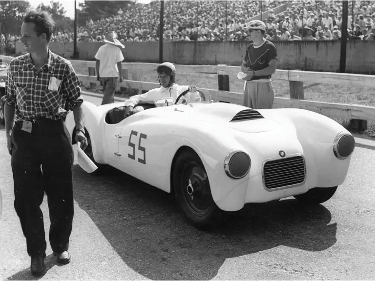 With E.J. Tobin behind the wheel, the BMW was victorious at the SCCA National Thompson in August 1952.