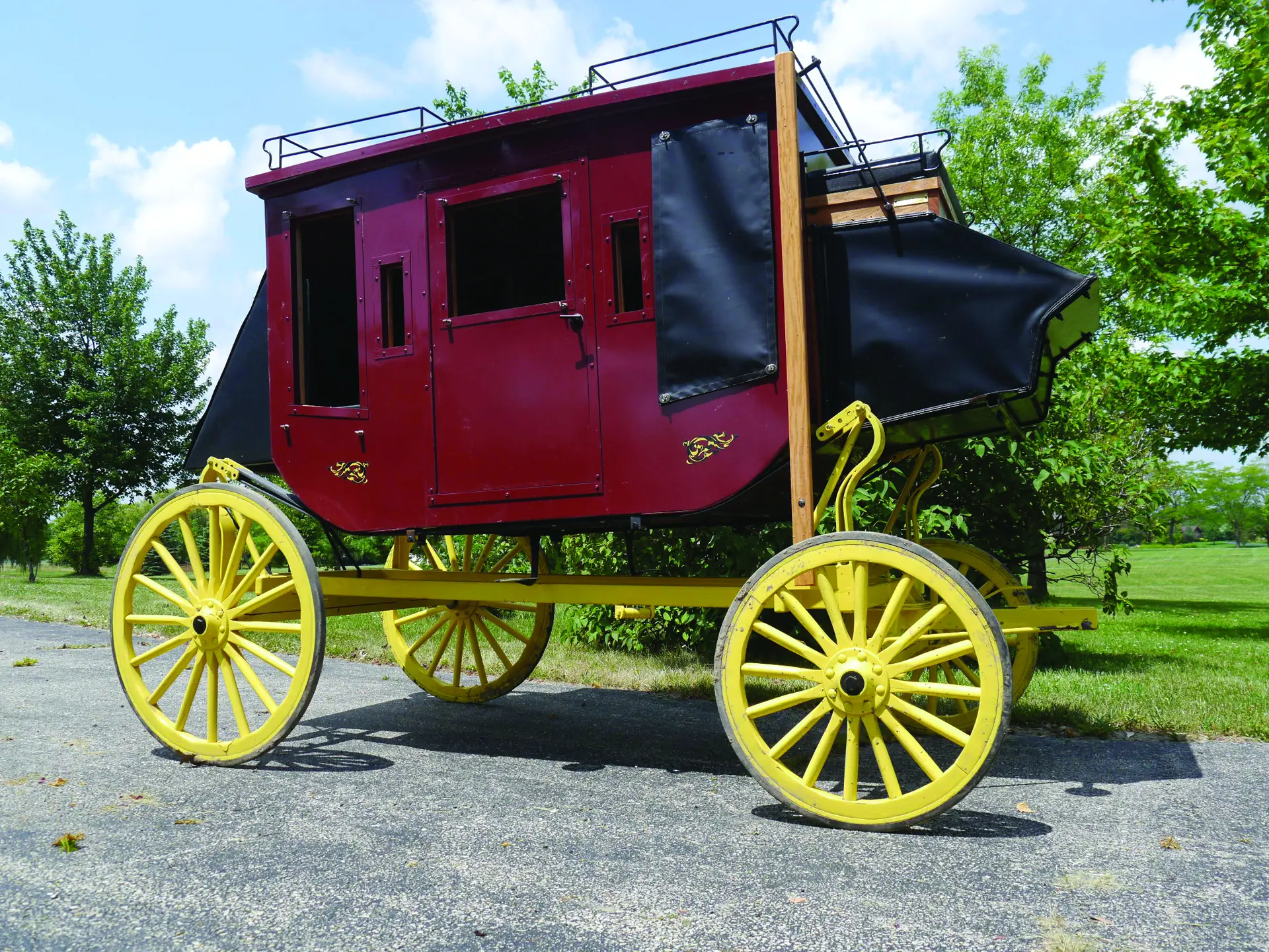 Miniature Stage Coach by Justin Carriage works | Auburn Fall 2016 | RM ...