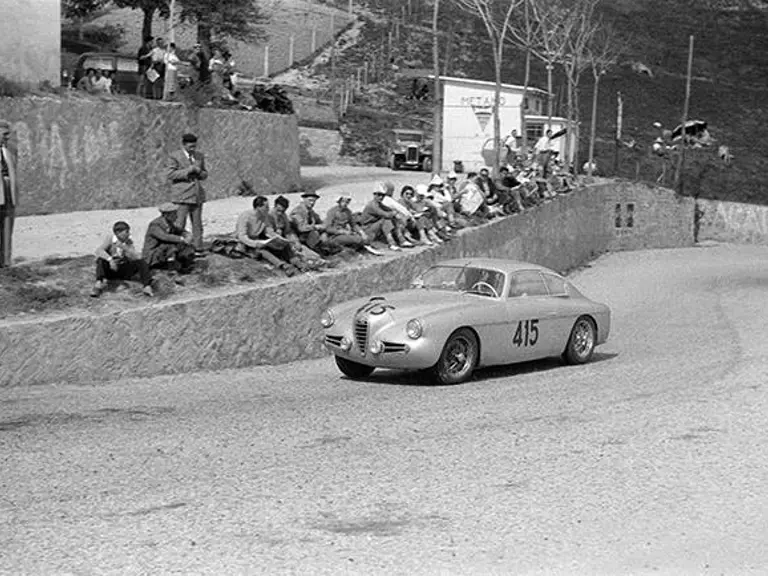 Chassis 01955 at the 1955 Mille Miglia.