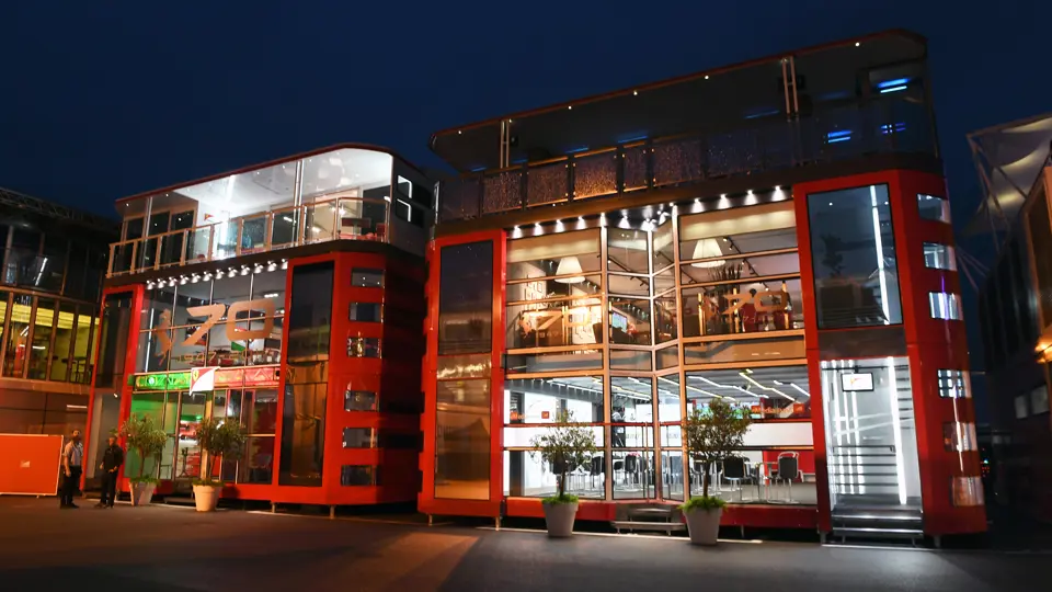 Ferrari motorhome at night at Formula One World Championship, Rd13, Italian Grand Prix, Qualifying, Monza, Italy, Saturday 2 September 2017.
BEST IMAGE