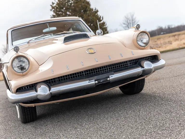 1958 Packard Hawk | Photo: Teddy Pieper - @vconceptsllc