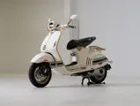 2022 Vespa 946 Christian Dior Limited Edition