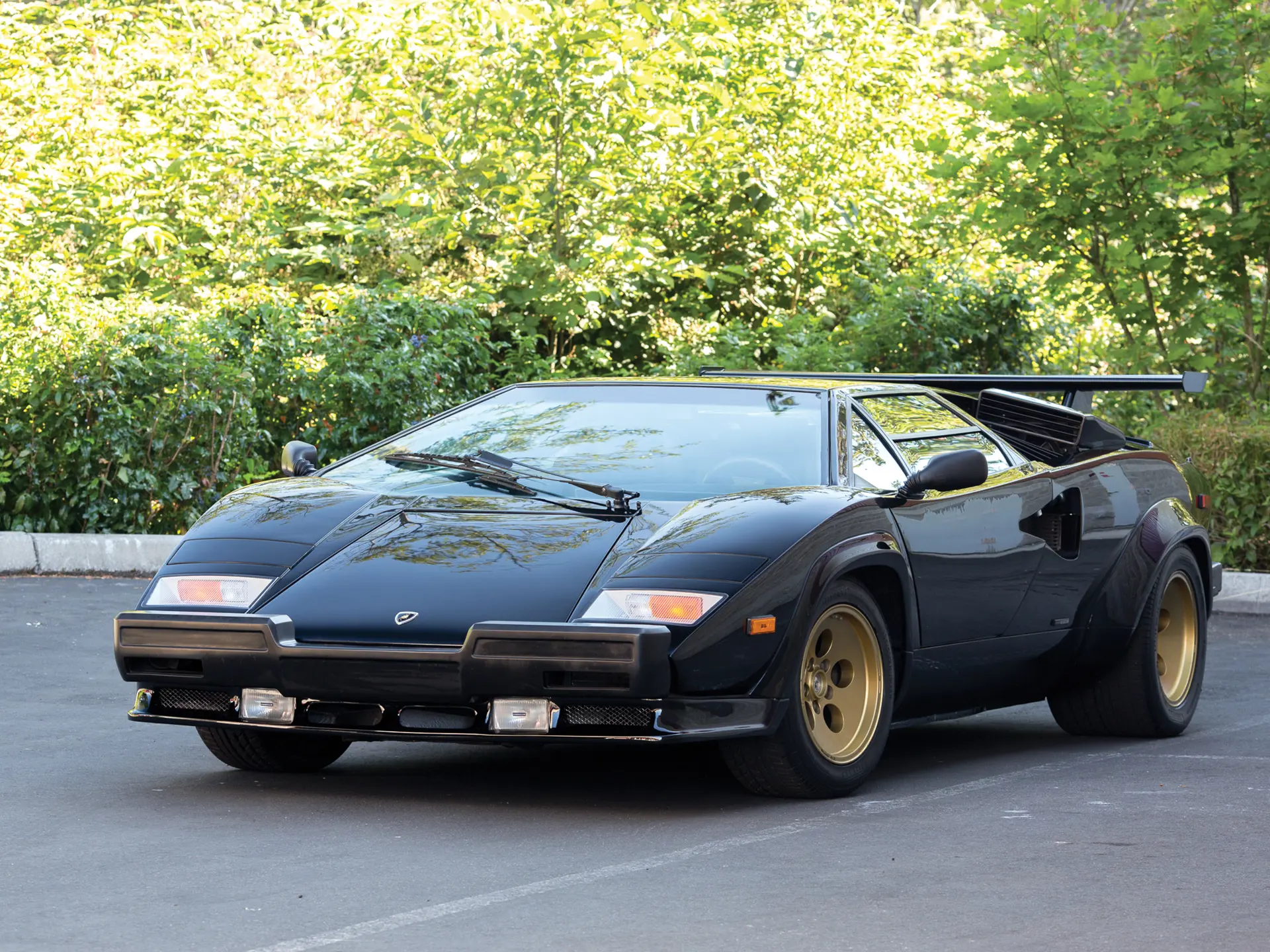 1988 Lamborghini Countach 5000 QV | Monterey 2015 | RM Sotheby's