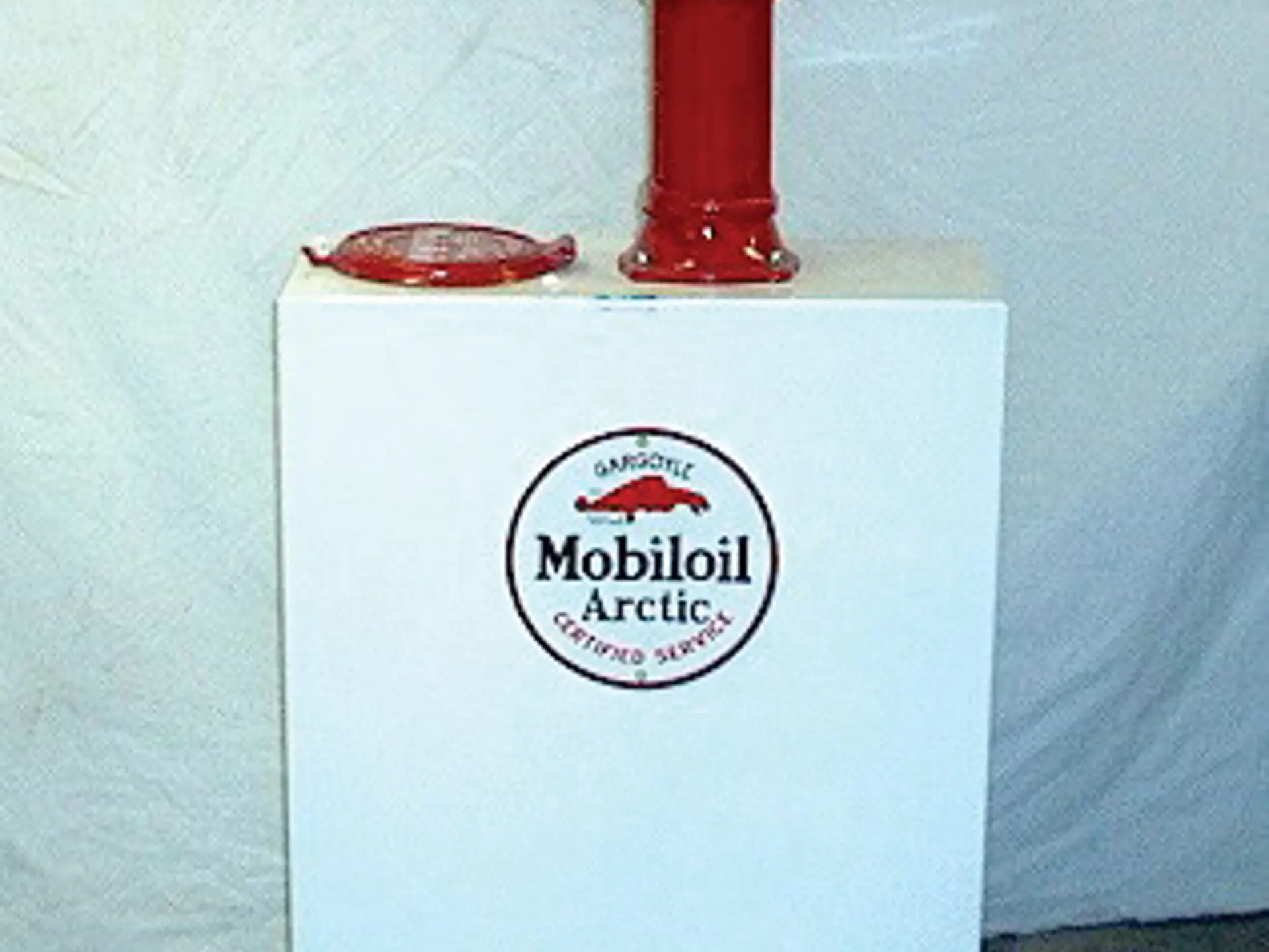 Mobil Oil Lubester The Florida Collector Car Auction 2005 RM Sotheby's
