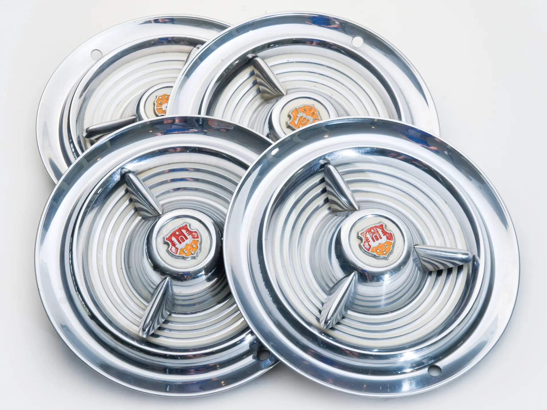 Oldsmobile TriBar "Spinner" Hubcaps Vintage Motor Cars of Hershey