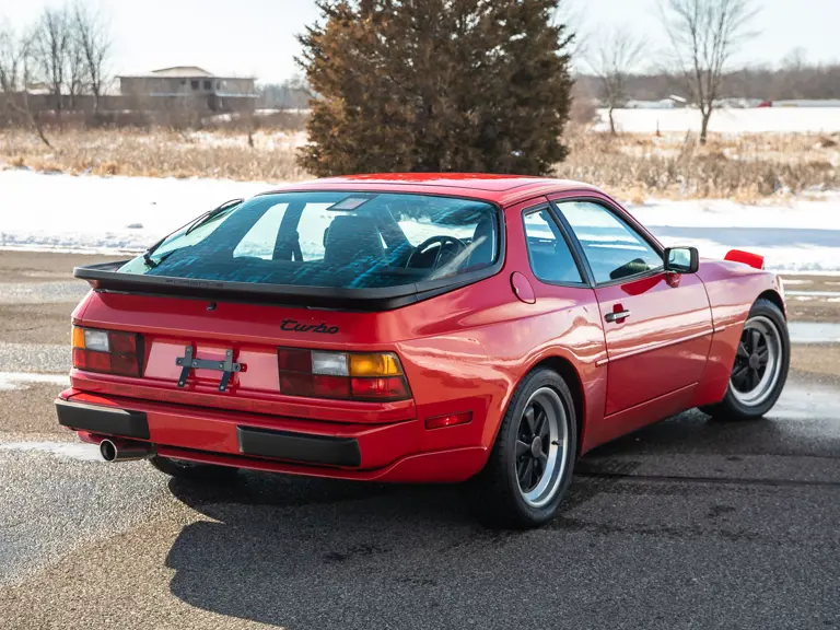 1986 Porsche 944 Turbo | Photo: Teddy Pieper @vconceptsllc