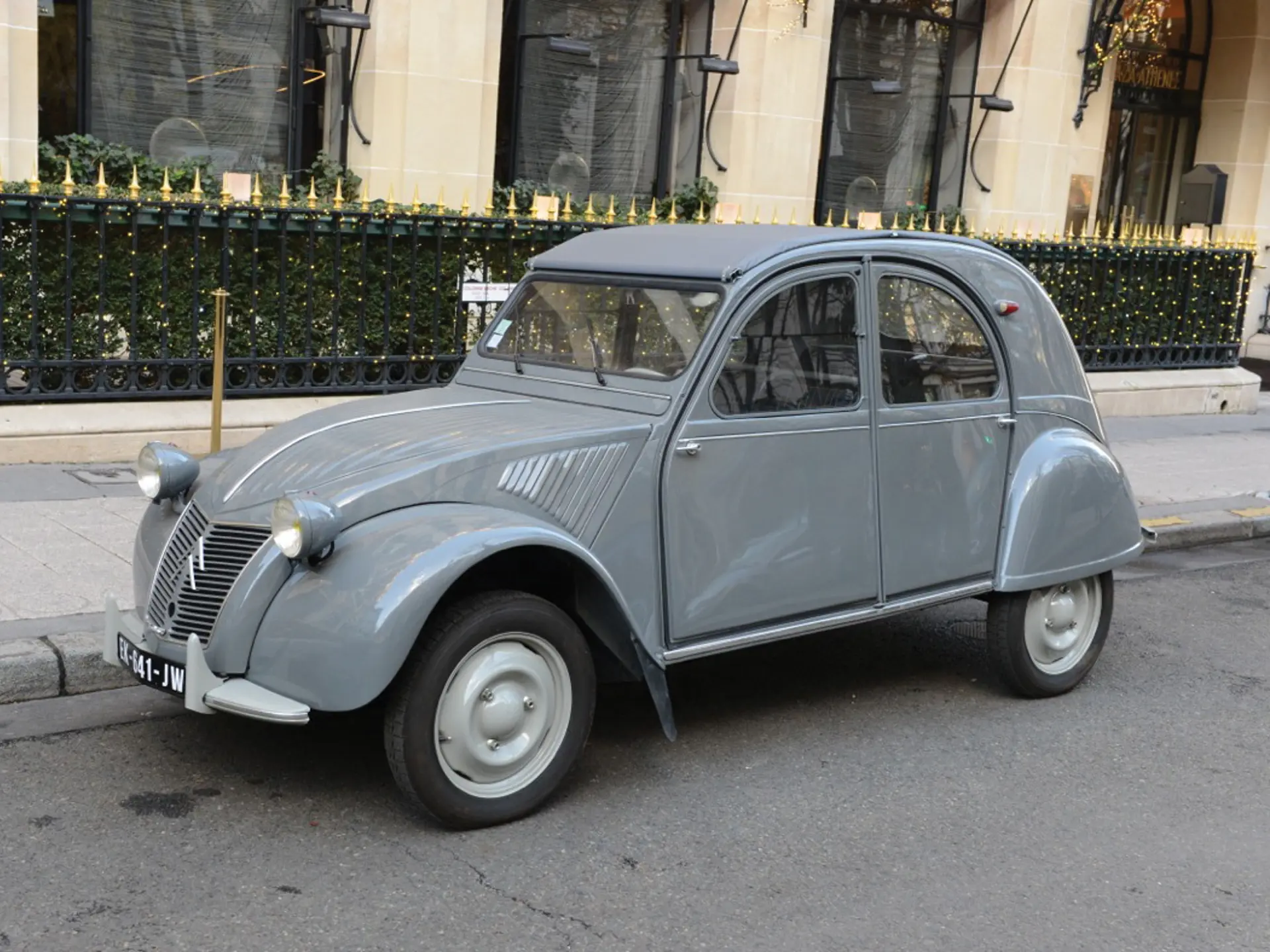 1957 Citroën 2CV | Paris 2019 | RM Sotheby's