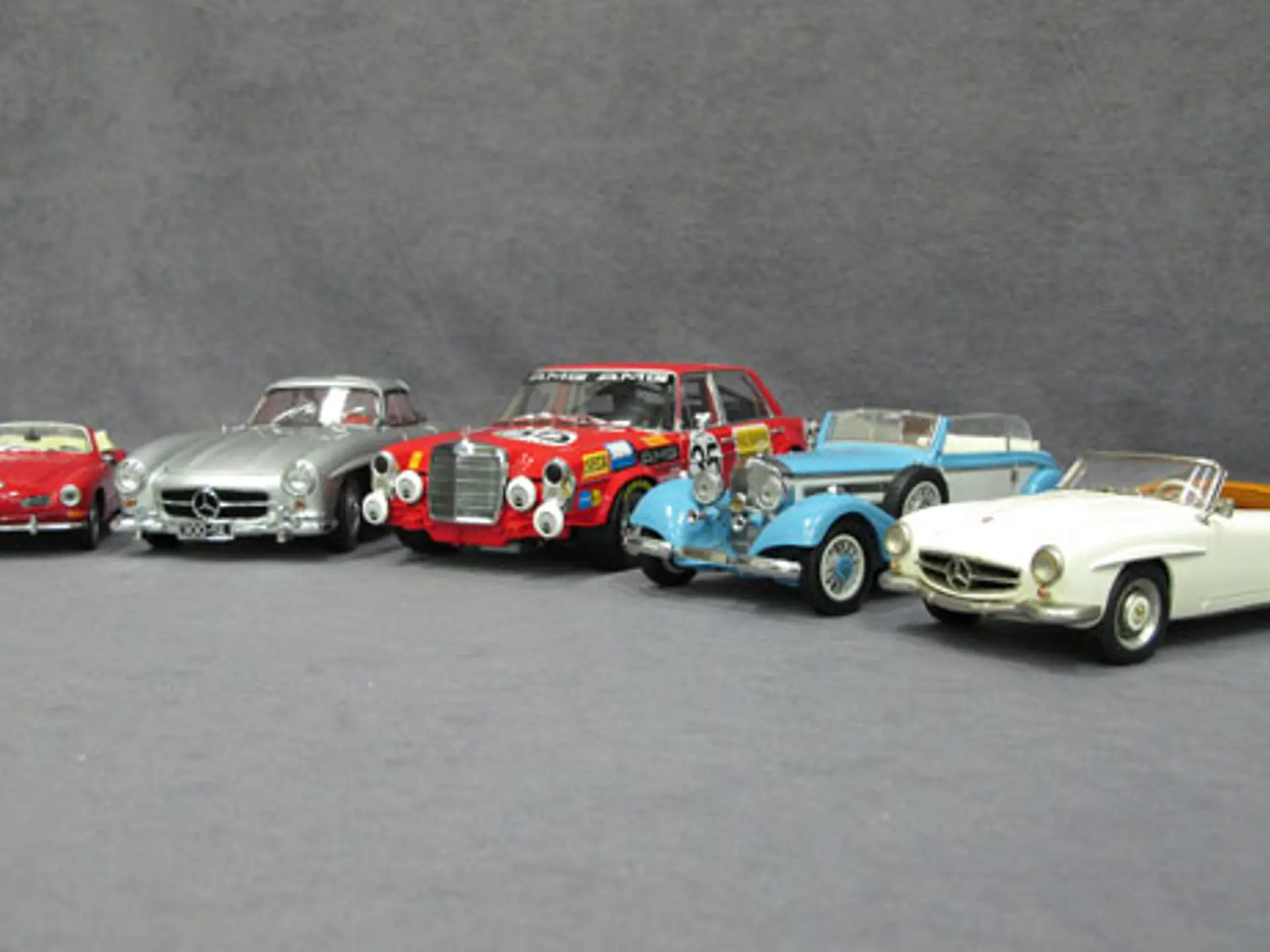 Two (2) 1/18 Scale and Three (3) 1/24 Scale Pauls Model Art Cars