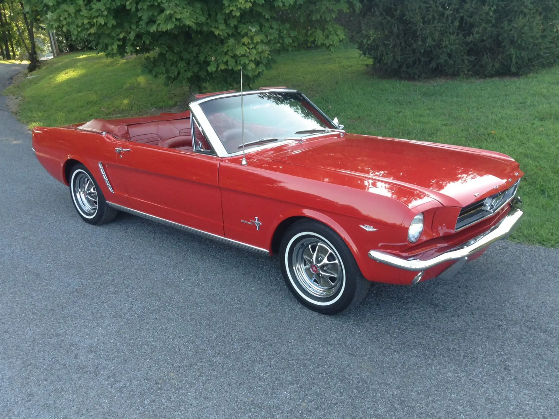 1964 1/2 Ford Mustang | Auburn Fall 2013 | RM Sotheby's