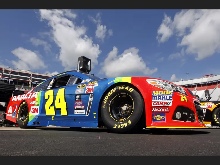 Jeff Gordon, #24, 2014 Chevrolet SS, NASCAR Sprint Cup Series, Irwin Tools Night Race, Bristol Motor Speedway, August 22, 2015.