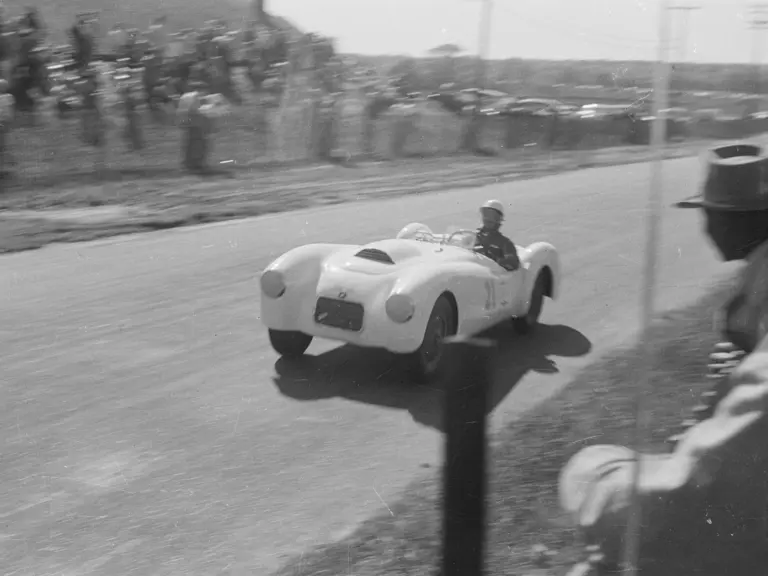 E.J. Tobin pilots the 328 at the SCCA National Bridgehampton meeting in May 1953.