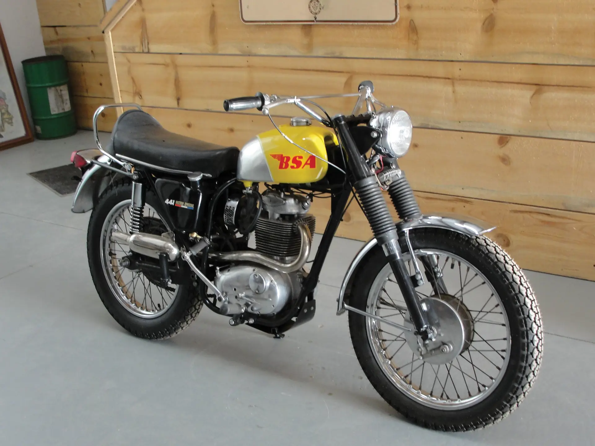 1968 BSA Victor 441 Special | Las Vegas Premier Motorcycle Auction | RM ...