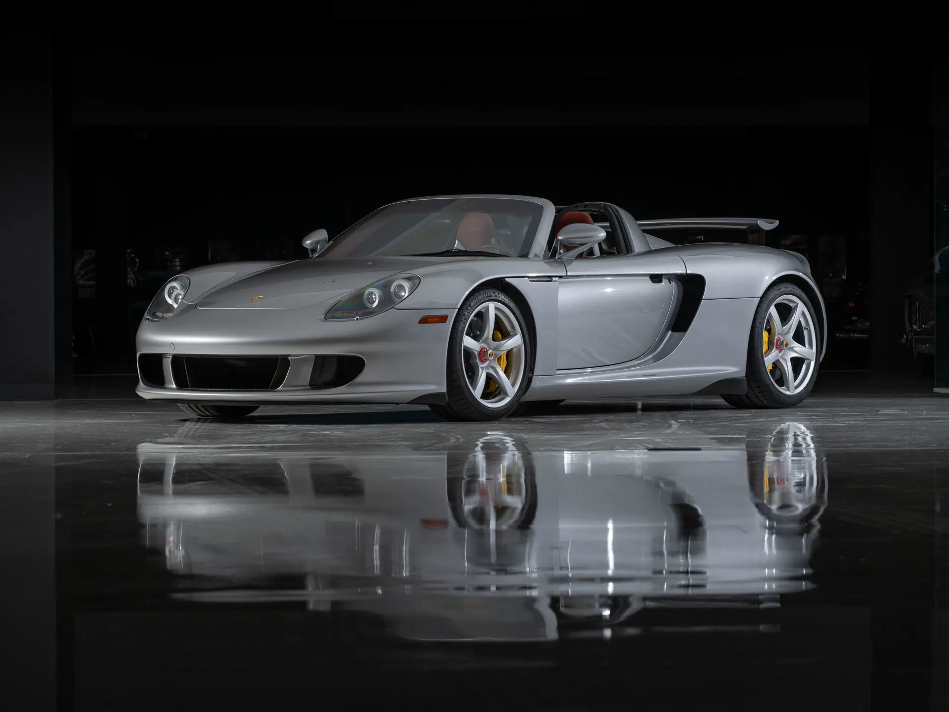 Porsche Carrera GT (2004)