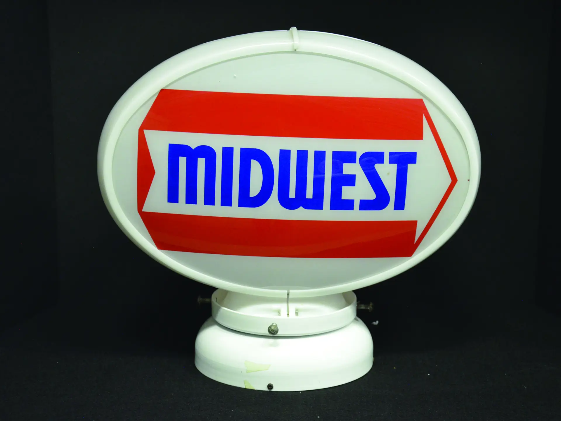 An original Midwest gas globe. | Auburn Fall 2016 | RM Sotheby's