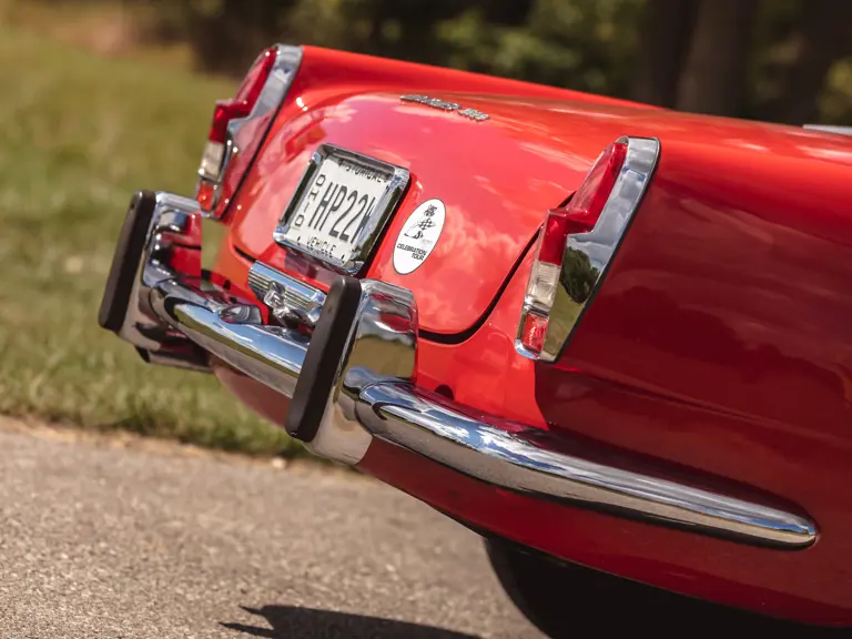 1963 Alfa Romeo 2600 Spider | RM Sotheby's | Photo: @vconceptsllc | Teddy Pieper