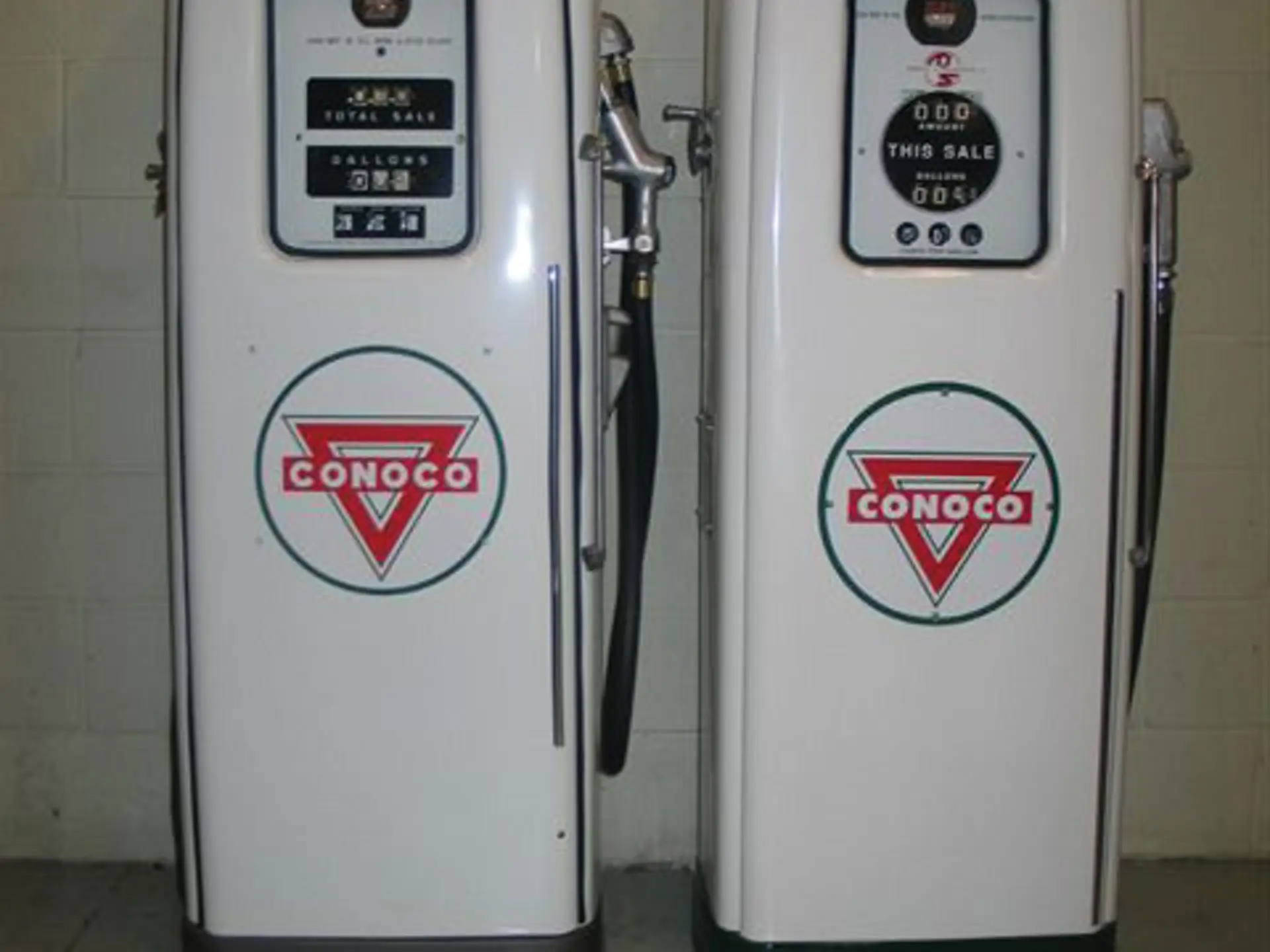 Pair of Conoco Script Top Pumps | The Florida Collector Car Auction ...