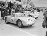  Chassis 550A-0104 (car no. 25) at the 1956 running of the 24 Hours of Le Mans.