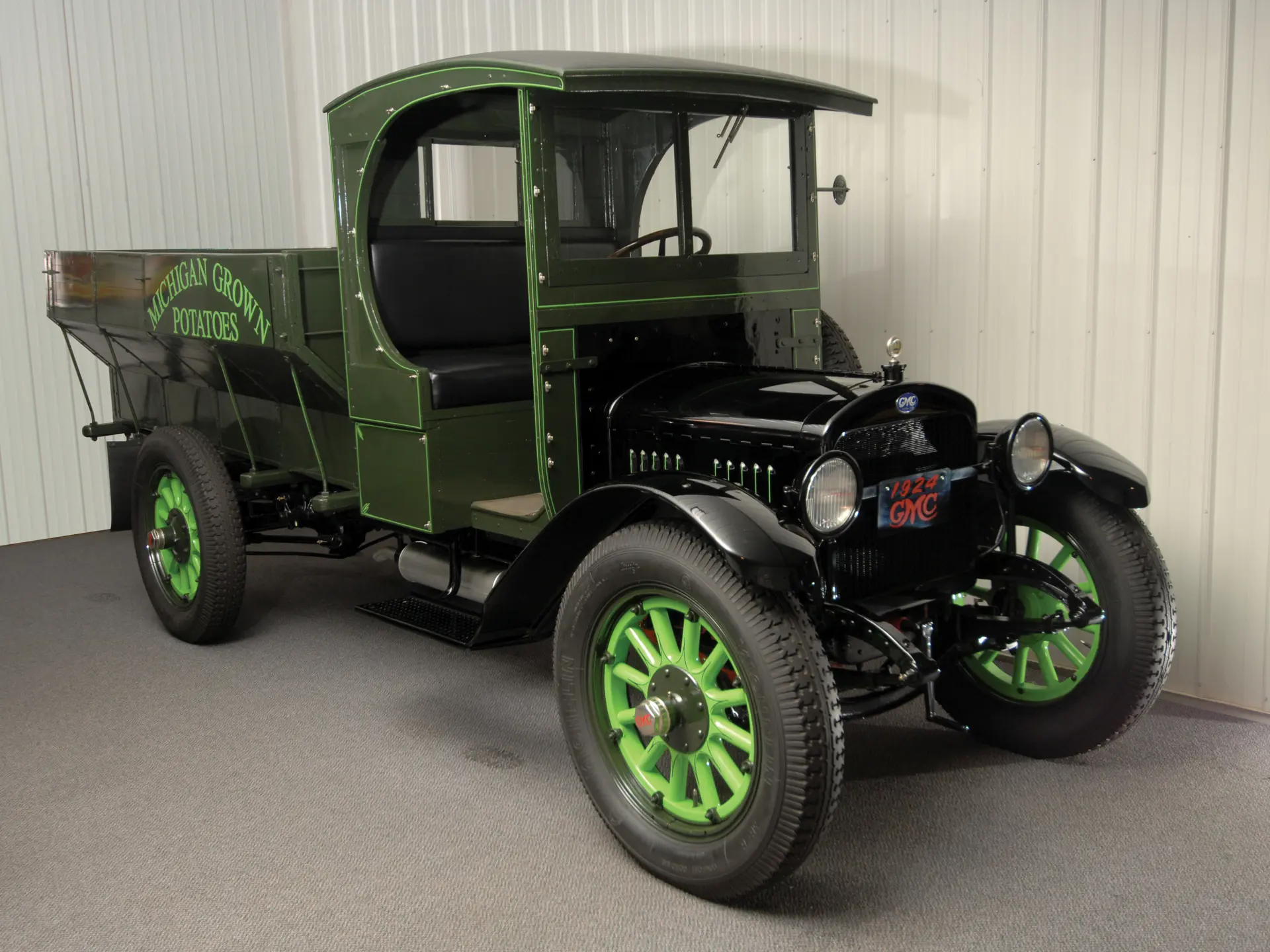 1924 GMC K-16 1-Ton Stake | The McMullen Collection | RM Sotheby's