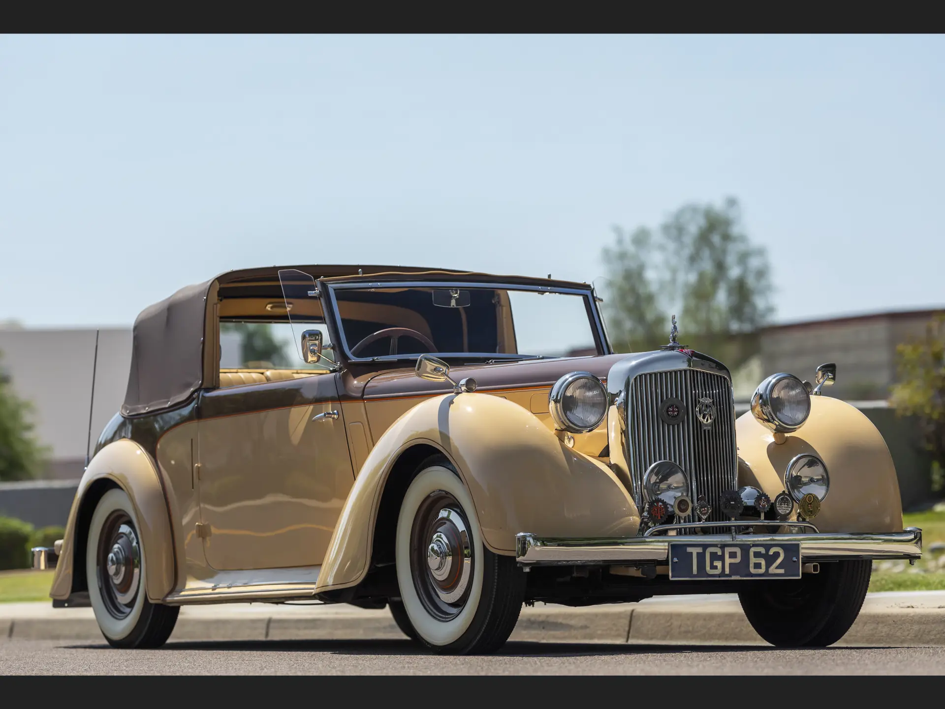 1948 Alvis TA 14 Drophead Coupe by Carbodies | Hershey 2021 | RM Sotheby's