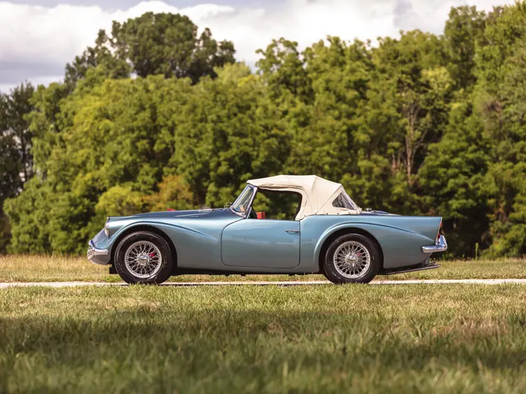 1963 Daimler SP250 Conv | RM Sotheby's | Photo: Teddy Pieper - @vconceptsllc