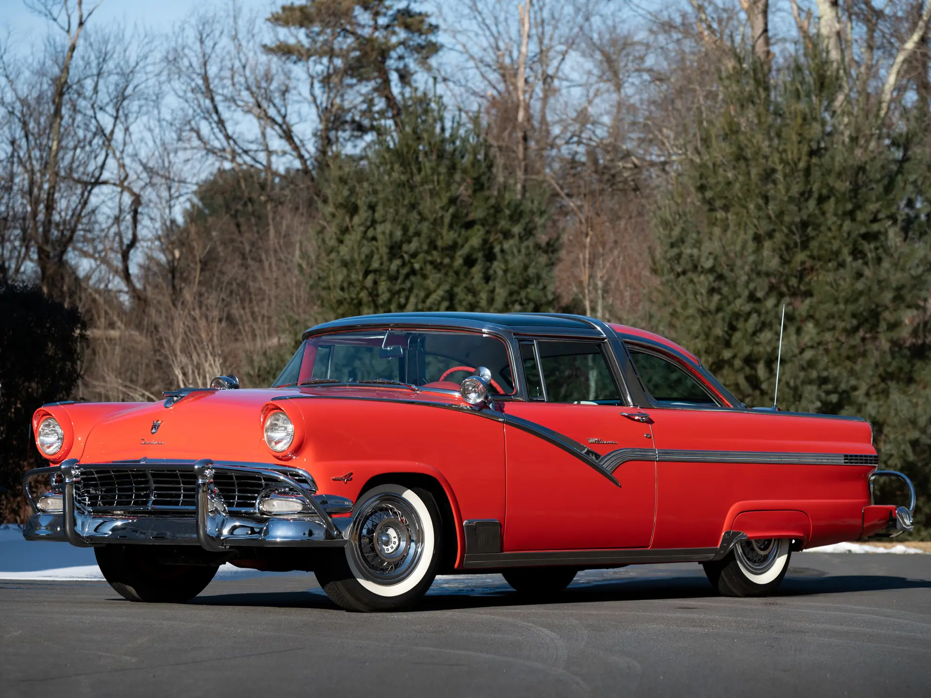 1956 Ford Fairlane Crown Victoria Skyliner Amelia Island 2022 RM 