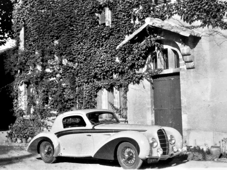 Chassis 800390 pictured in the late 1940s.