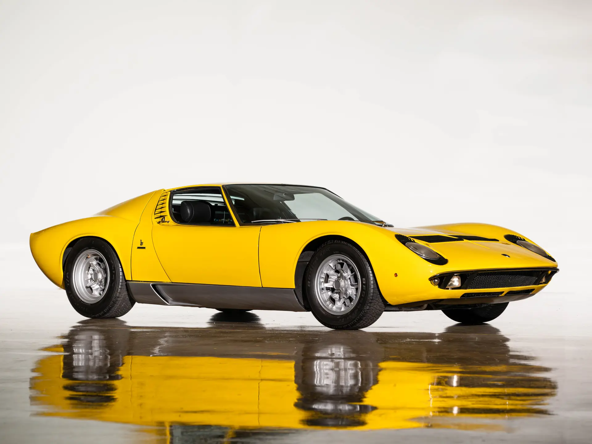 1969 Miura S by Bertone Monterey 2024 RM Sotheby's