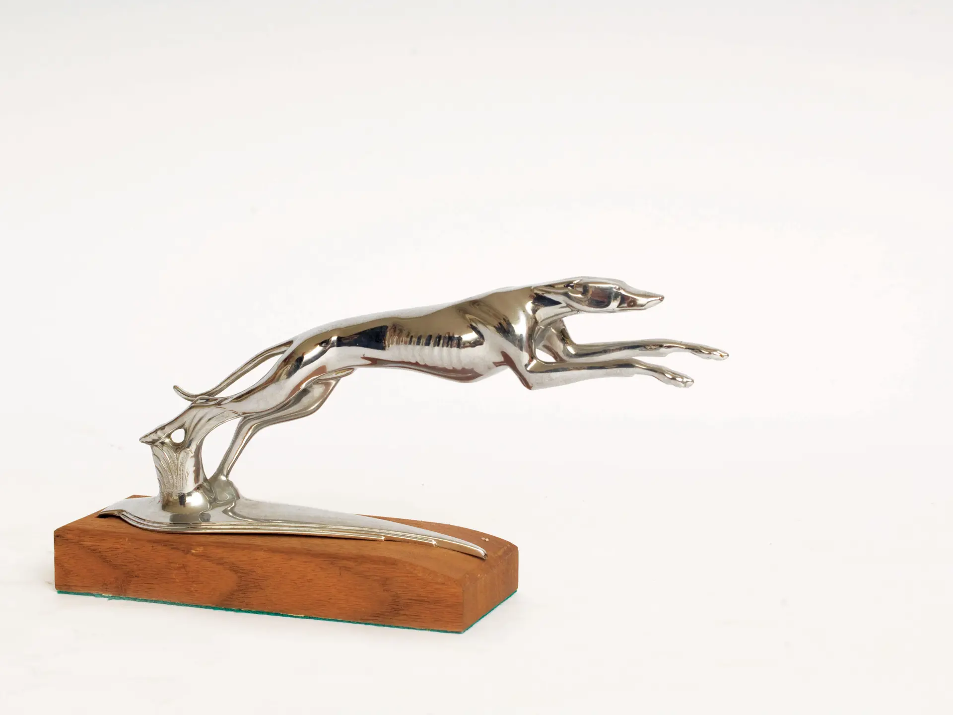 Lincoln Greyhound Mascot | The Al Wiseman Collection | RM Sotheby's