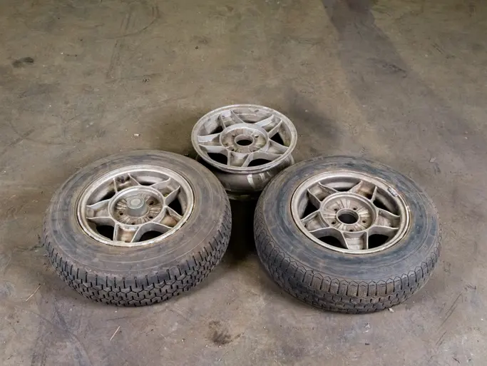 JY24 N1222 000