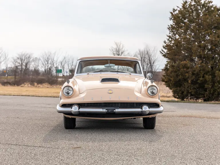 1958 Packard Hawk | Photo: Teddy Pieper - @vconceptsllc