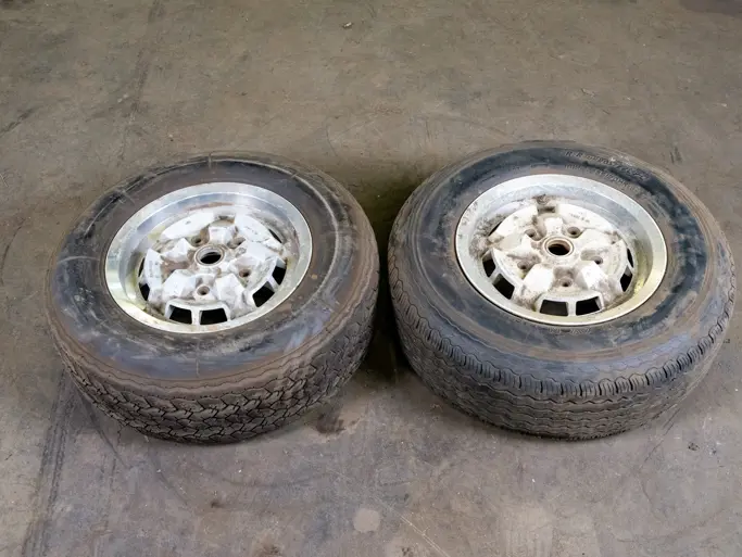 JY24 N1217 000