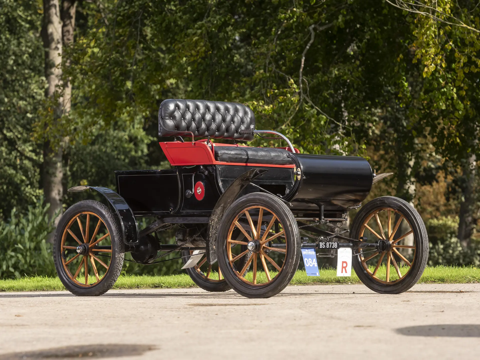1902 Oldsmobile Model R 'Curved-Dash' Runabout | London 2023 | RM Sotheby's
