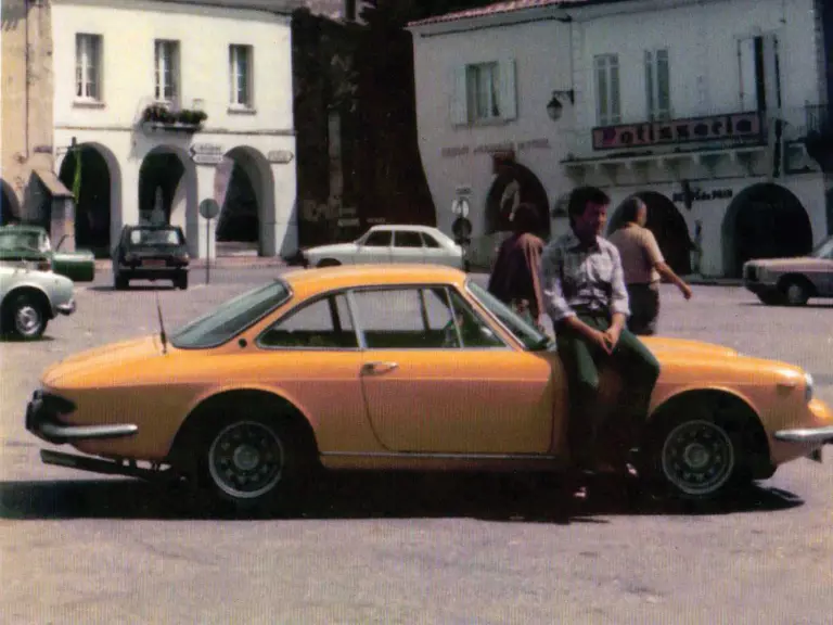 Chassis no. 12173 with its current owner at Frankreich in August of 1977.