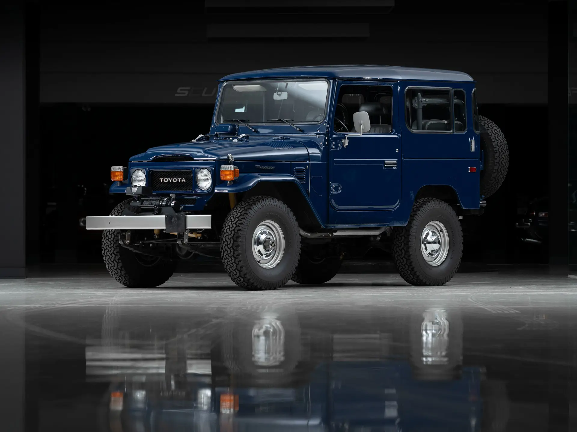 1980 Toyota FJ40 Land Cruiser Dare to Dream Collection RM Sotheby's