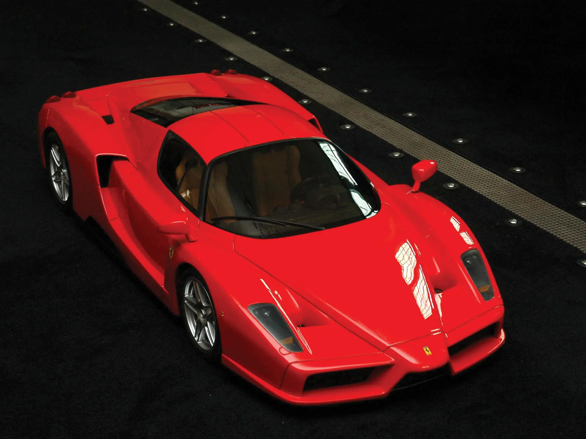 FERRARI ENZO LIMITED EDITION MODEL, SCALE 1:5 | Ferrari – Leggenda e ...