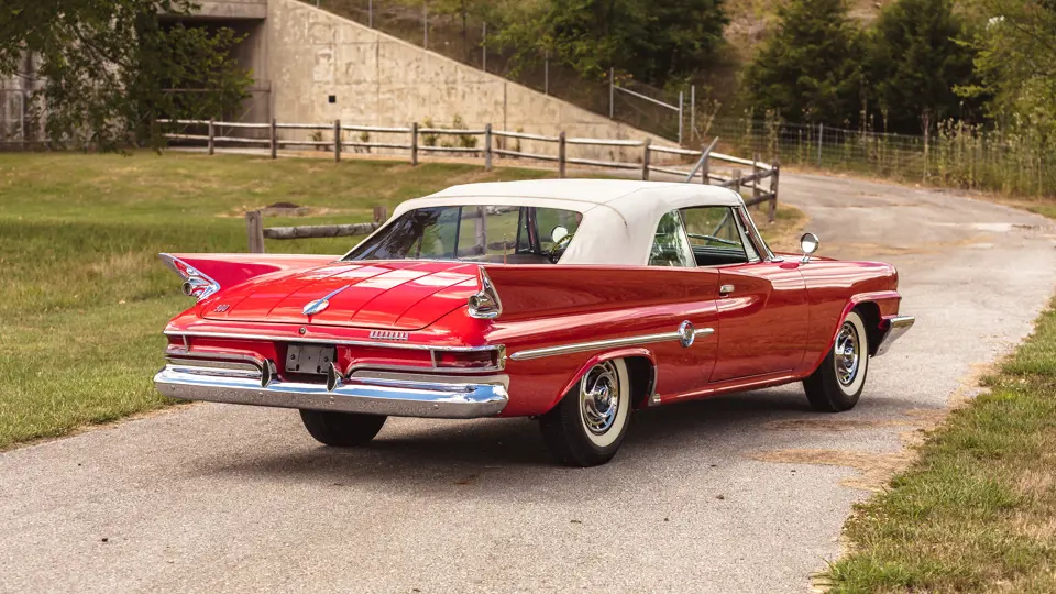 1961 Chrysler 300-G Conv | RM Sotheby's | Photo: Teddy Pieper - @vconceptsllc