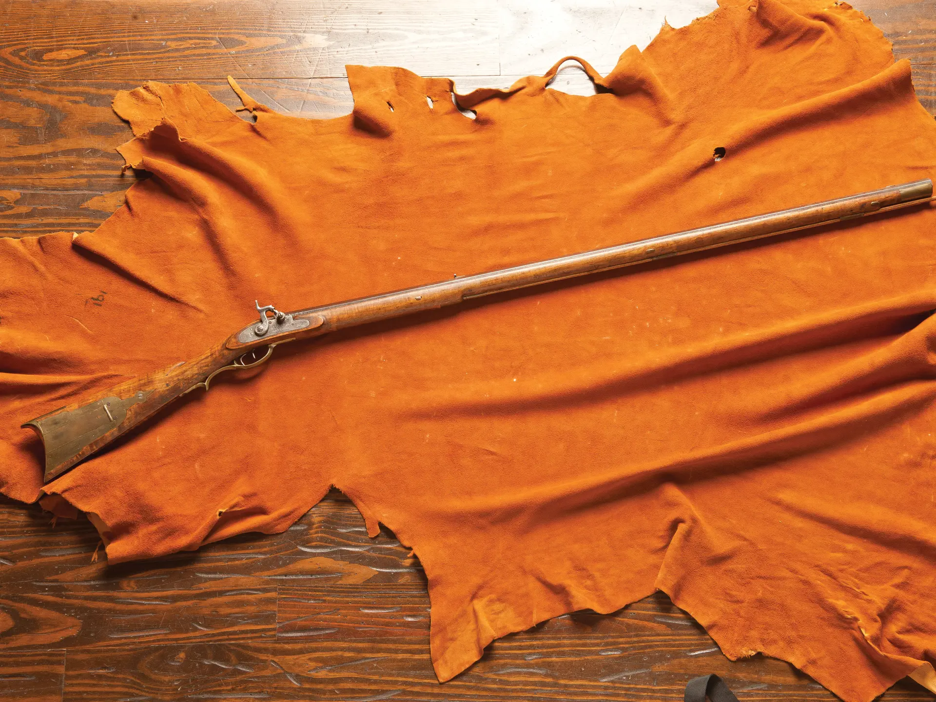 kentucky-percussion-long-rifle-the-milhous-collection-rm-sotheby-s