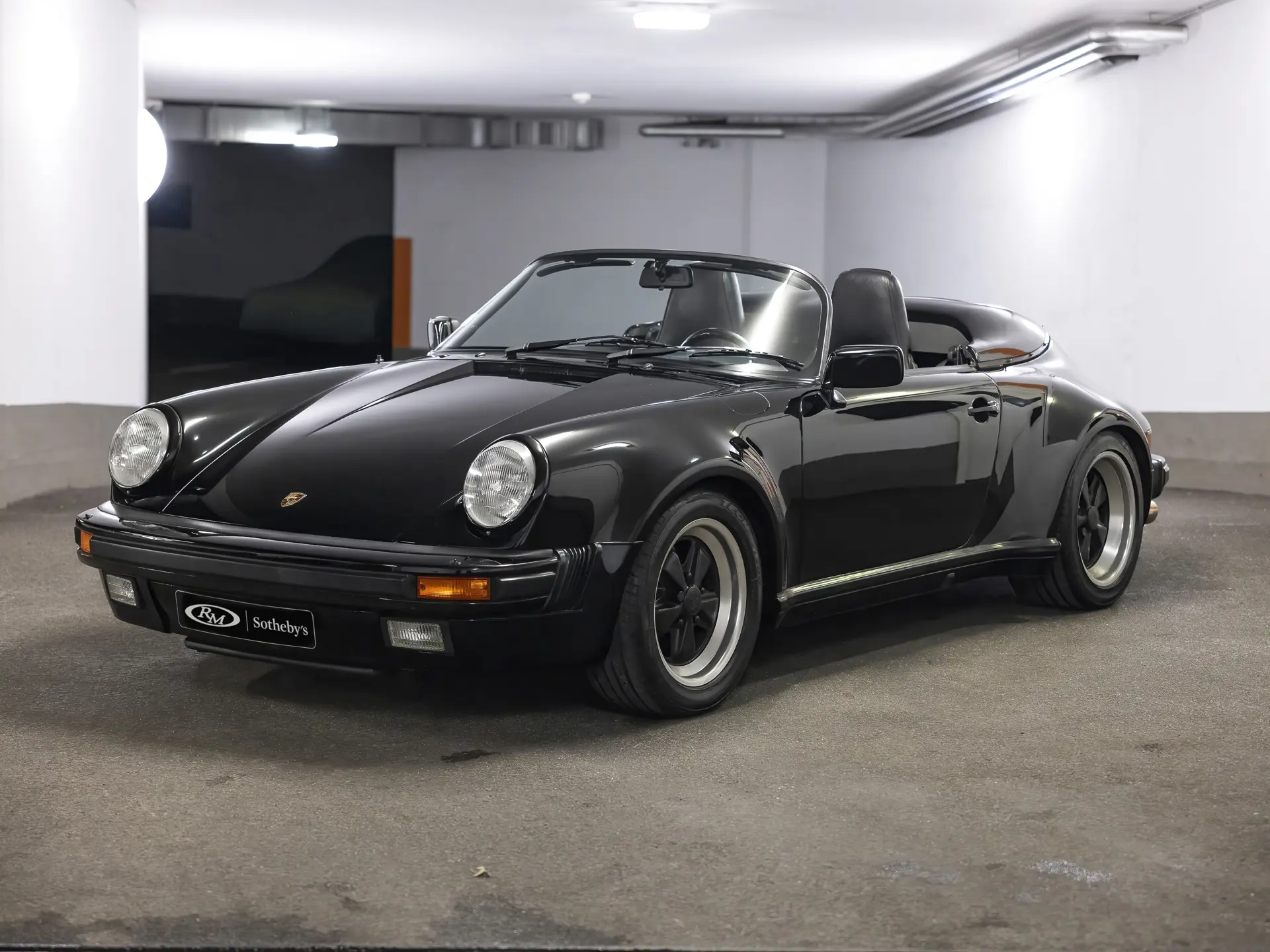 1989 Porsche 911 Speedster | Paris 2024 | RM Sotheby's