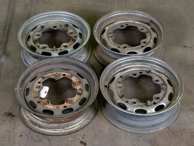JY24 N1669 000