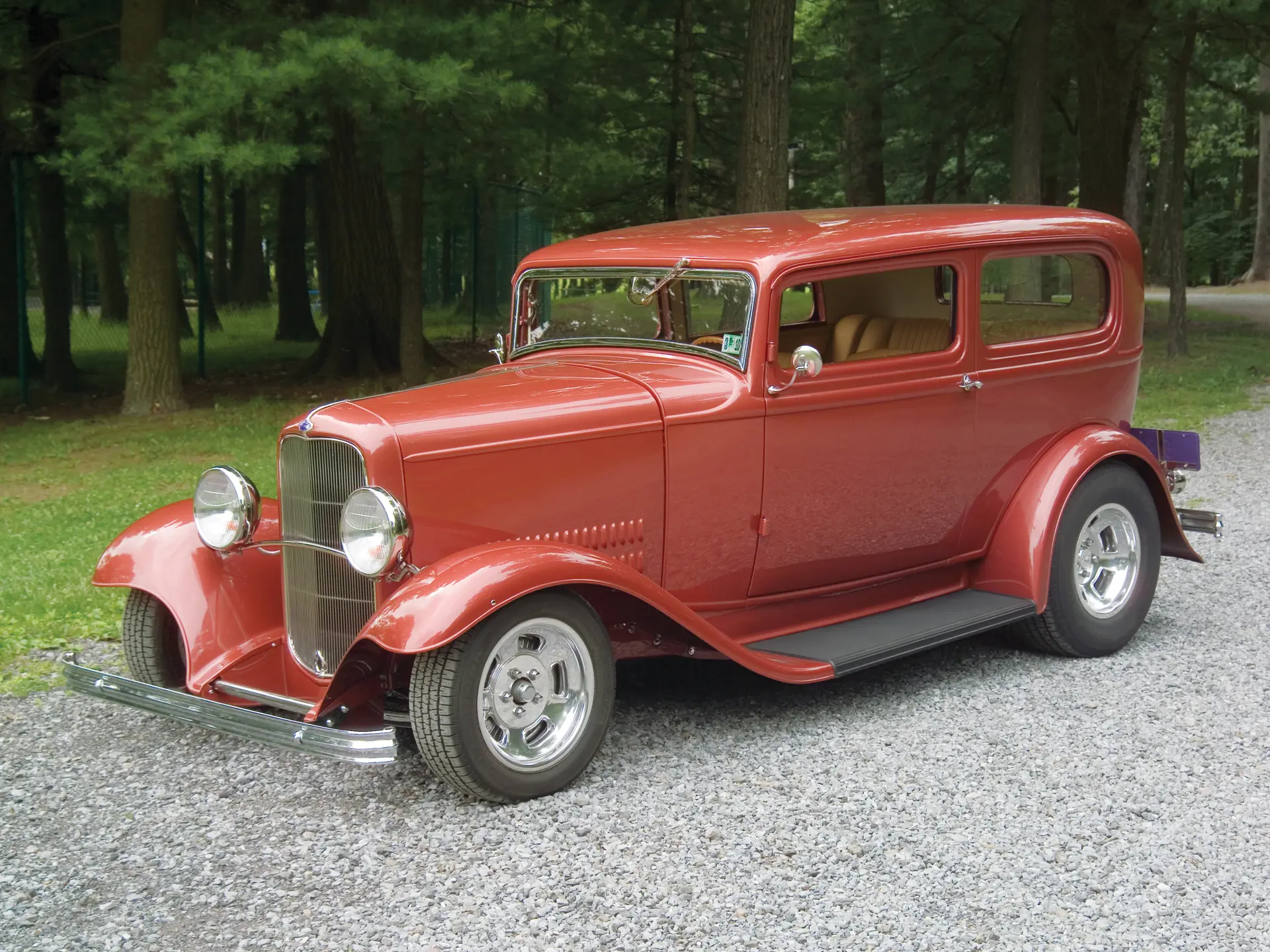 1932 Ford Tudor Custom Sedan 