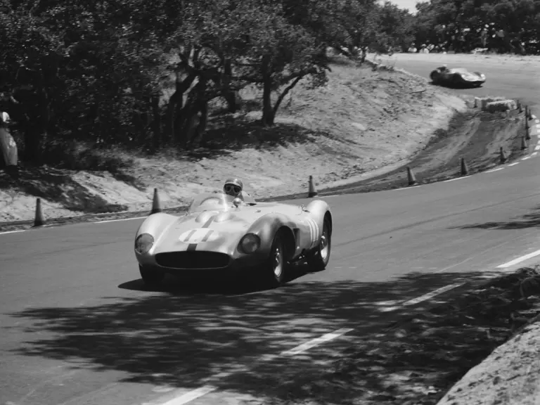 Richie Ginther behind the wheel of chassis no. 0680 MDTR at Laguna Seca in the SCCA Regional, June 1958.